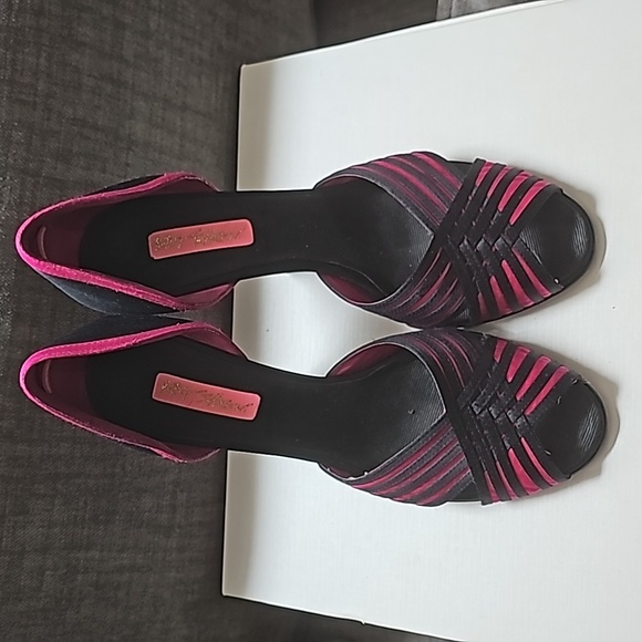 Betsy Johnson Heels - Picture 4 of 5